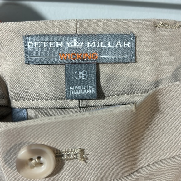 Peter Millar EUC wicking dress shorts in size 38. - Picture 4 of 6